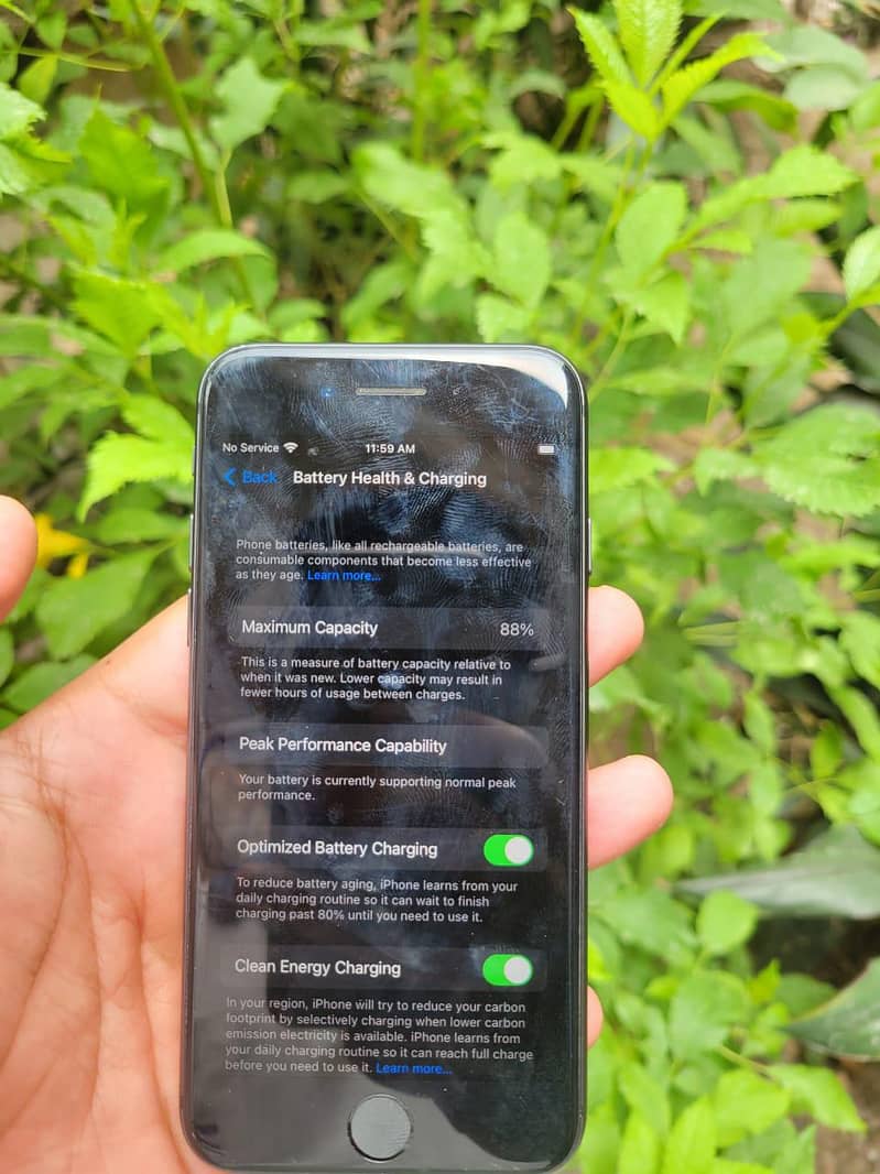 Apple iPhone 8 5