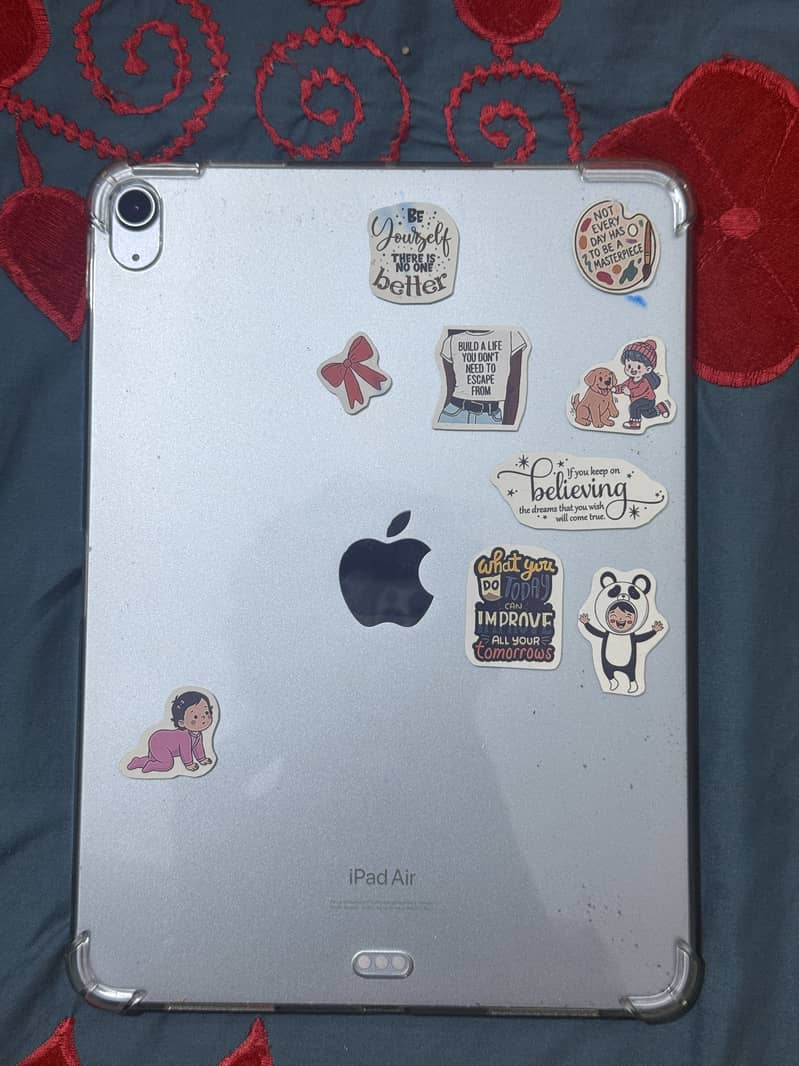 Ipad Air M2. 4