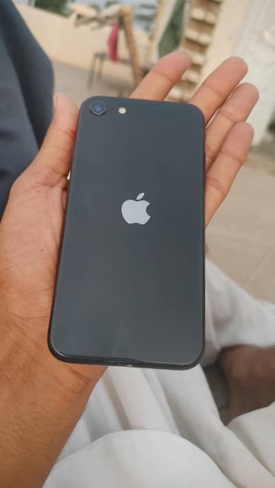 Apple iPhone SE 2020 PUBG and Camera Phone best2