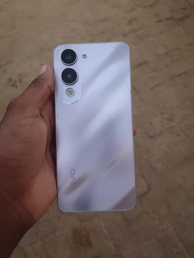 Vivo Y04