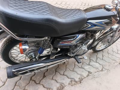 Top Brand New CD125. . . 100% Genuine