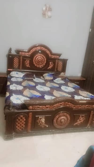 Bed with mattress and Dressing