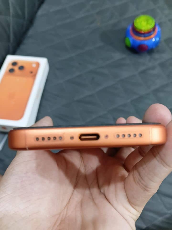 Apple iPhone 17 Pro 8