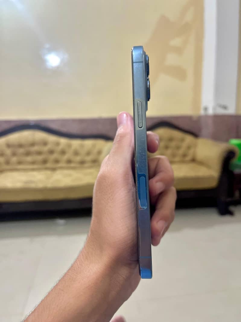 iPhone 13 pro max 3