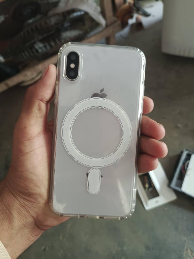 Apple iPhone X 1