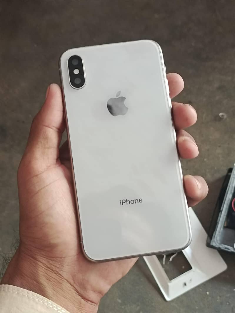 Apple iPhone X 5