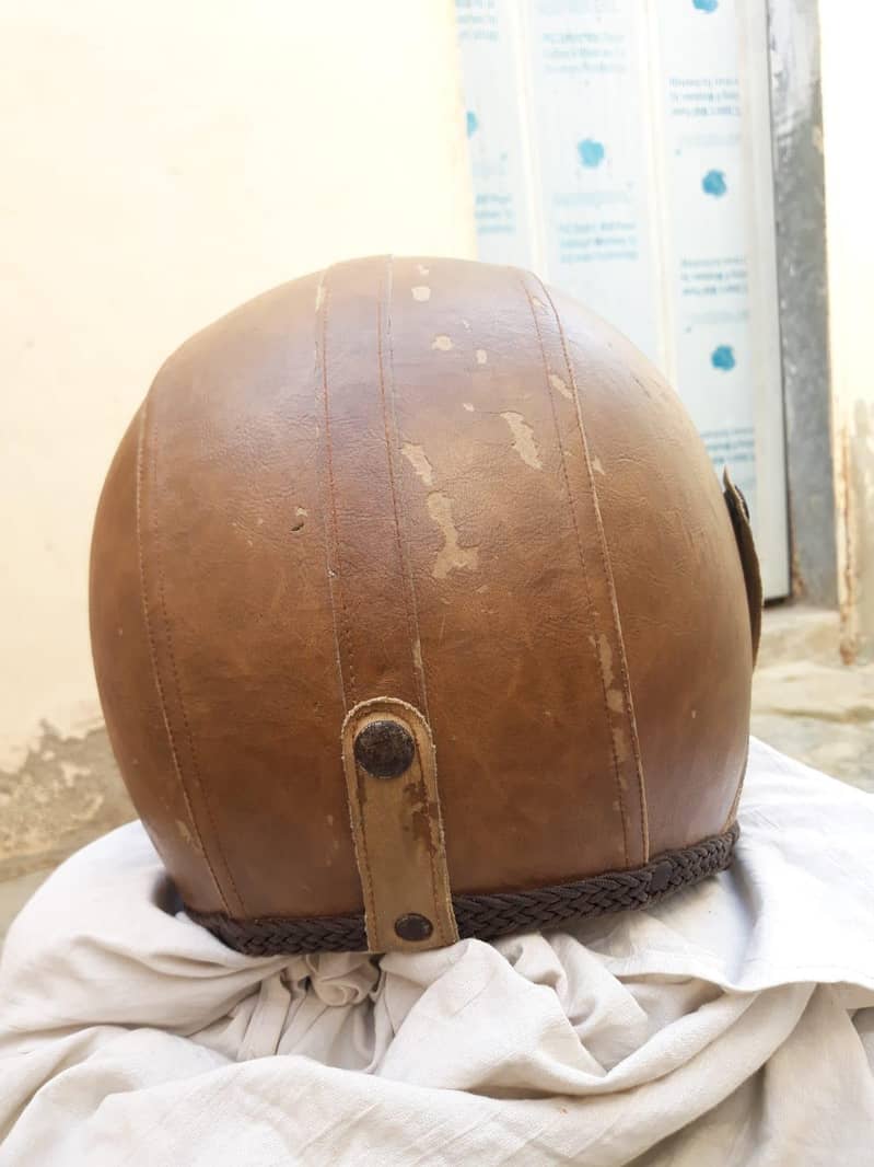 Helmet 4