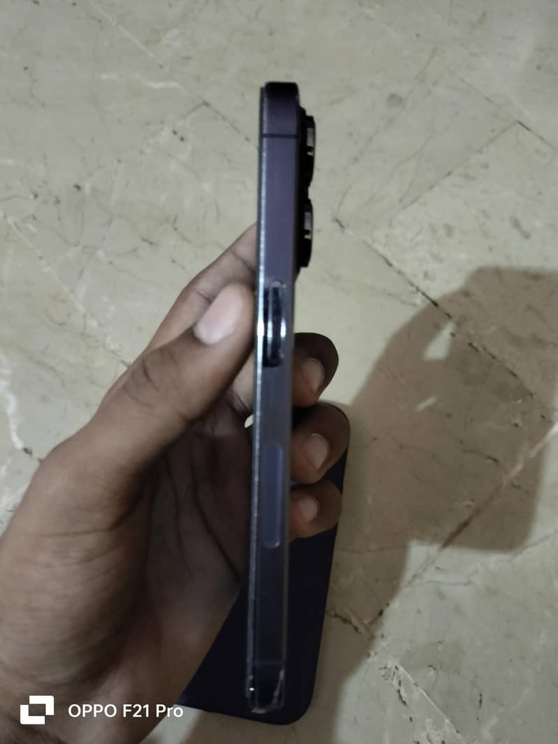 Apple iPhone 14 Pro 1