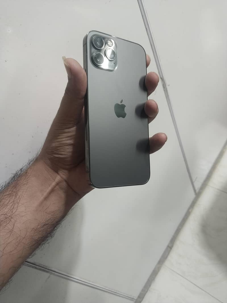 Apple iPhone 12 Pro 1