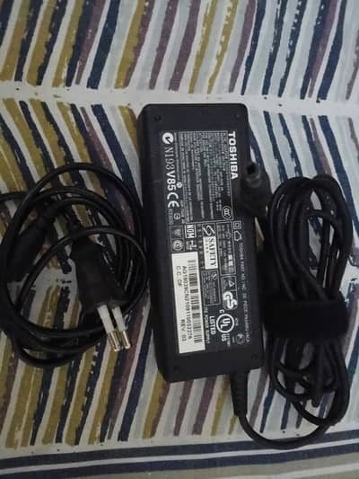 Toshiba laptop charger