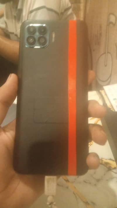 OPPO F17 Pro