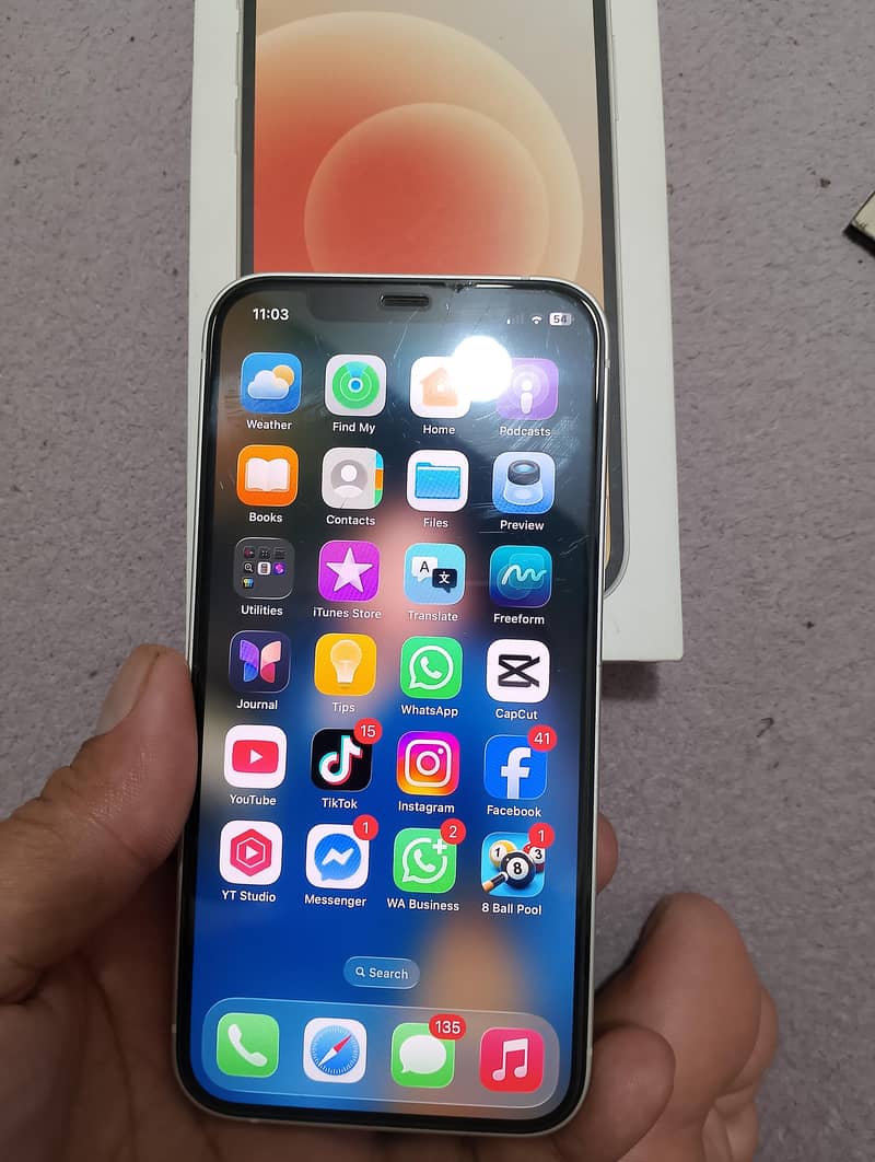 Apple iPhone 12 5
