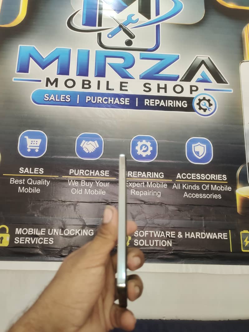 Tecno CAMON 20 2