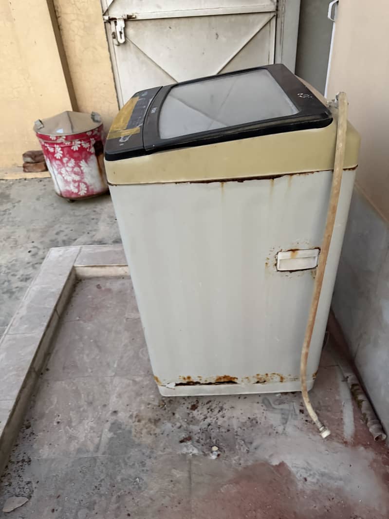 Haier automatic machine 1