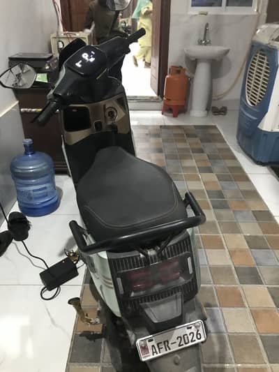 revoo a11 fnf 105 se uper wale baat kren green colour 2025 model