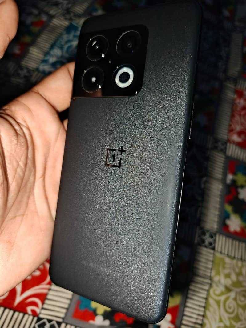 One Plus 10 Pro 0