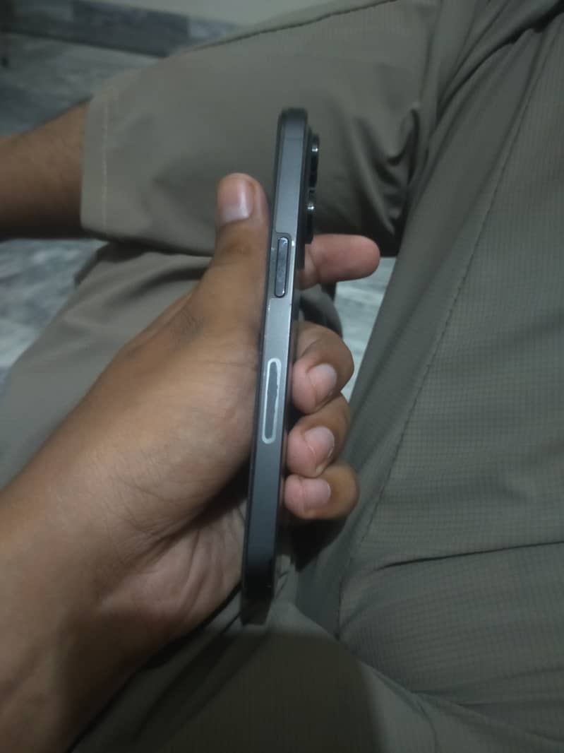 Apple iPhone 14 Pro 1