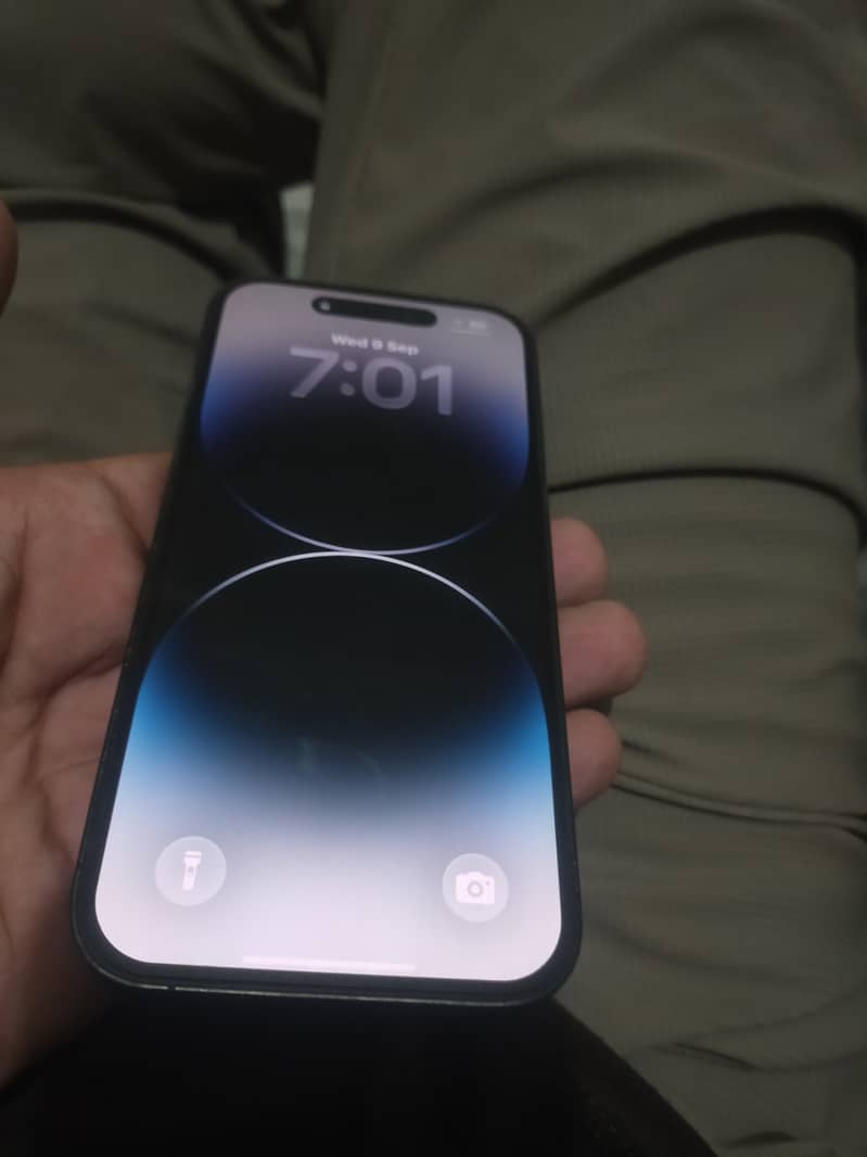 Apple iPhone 14 Pro 4