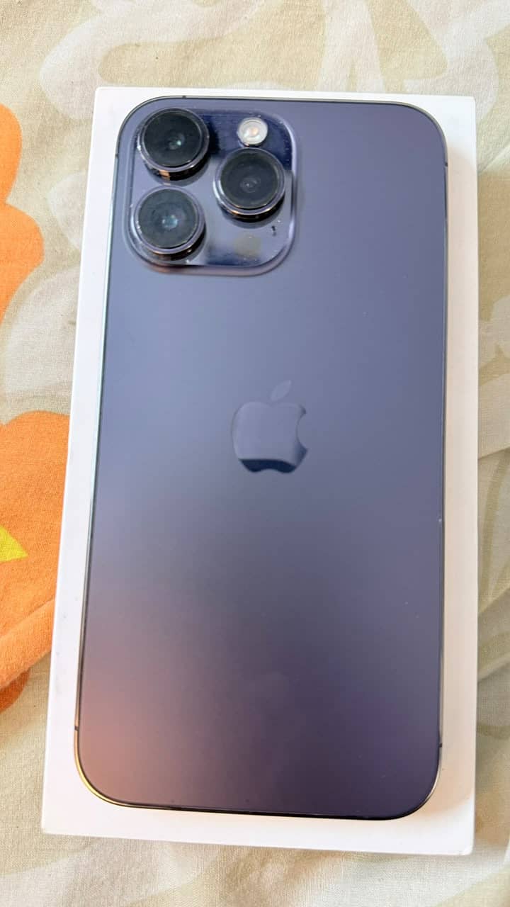 Apple iPhone 14 Pro Max 0
