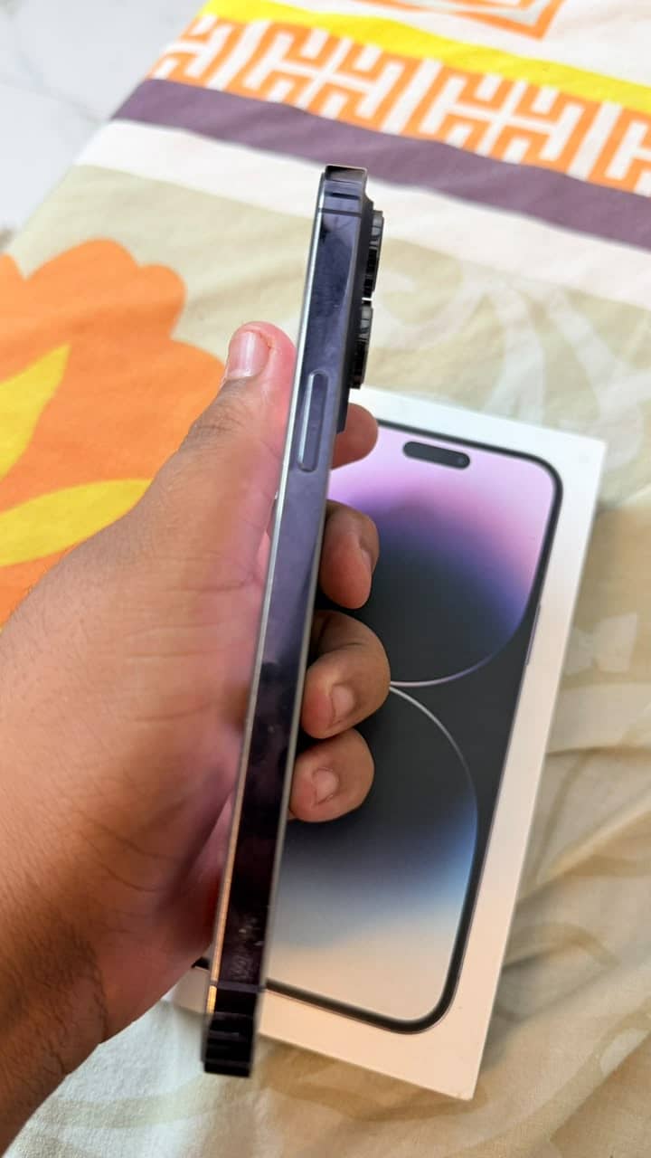 Apple iPhone 14 Pro Max 2