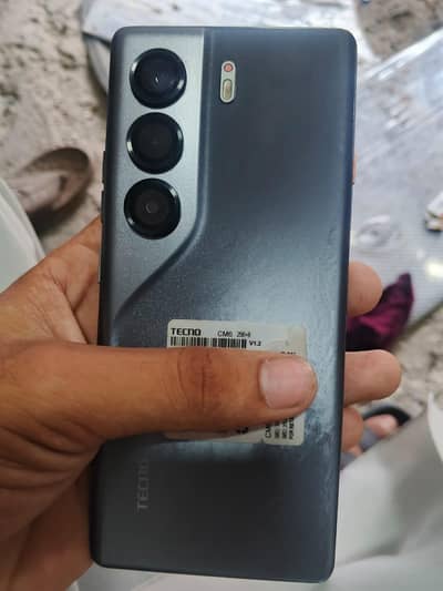 Tecno CAMON 40 Pro