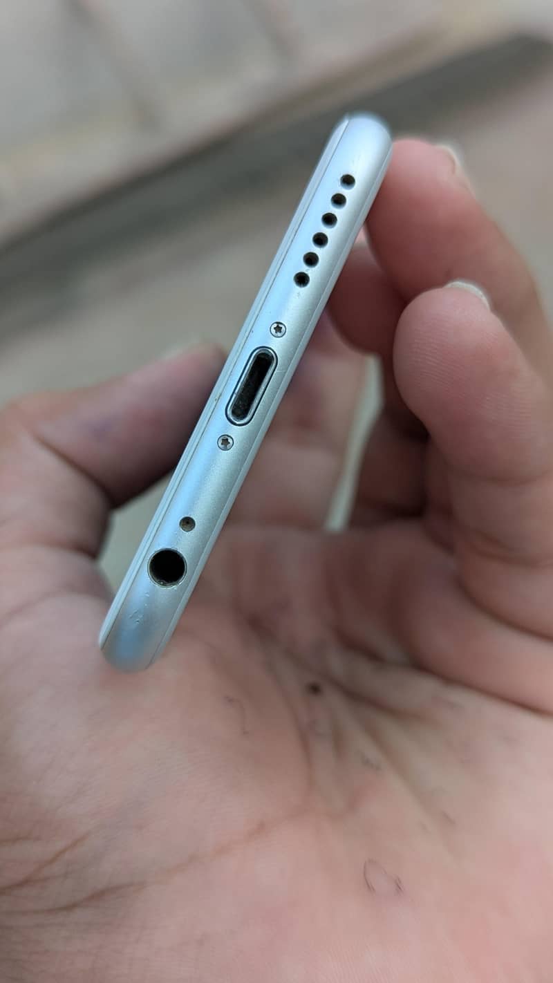 Apple iPhone 6 2