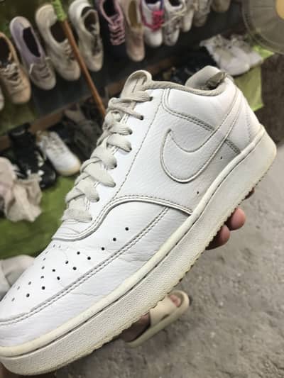 Nike org 8.5/10