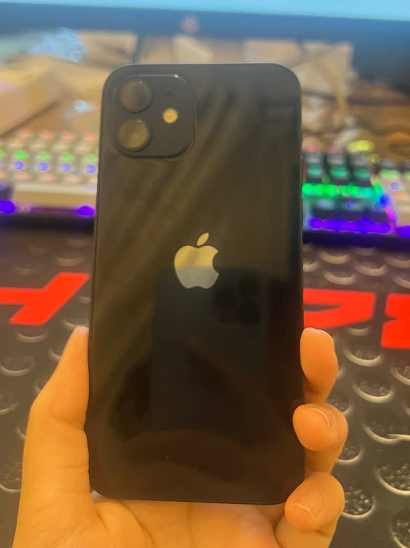 Apple iPhone 12 2