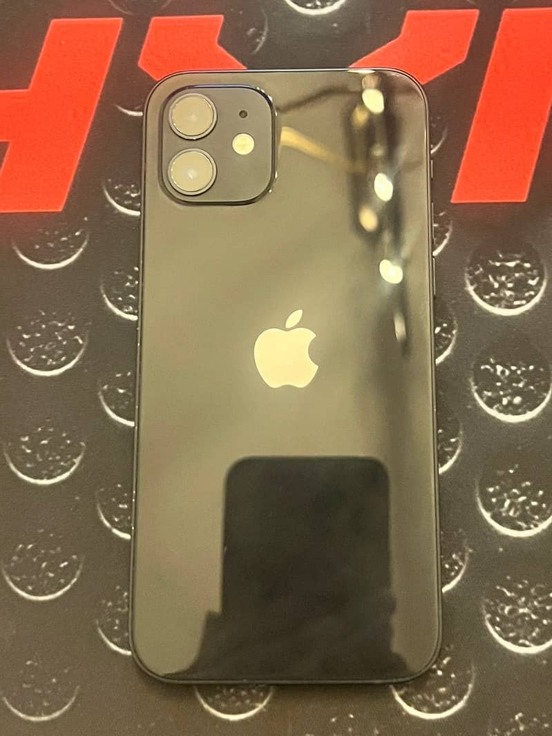 Apple iPhone 12 7
