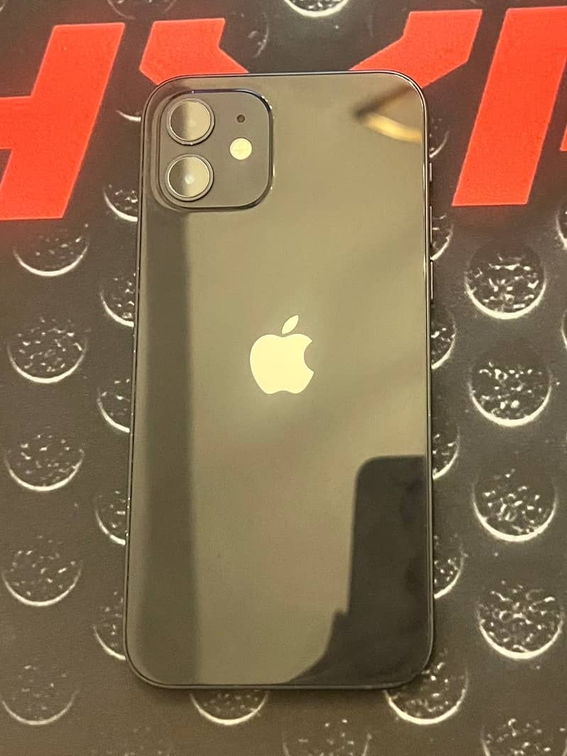 Apple iPhone 12 9