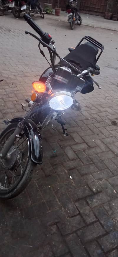 Suzuki 150 . . . . aj sale Karni ha aurgent ha