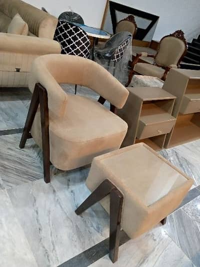 bedroom chair