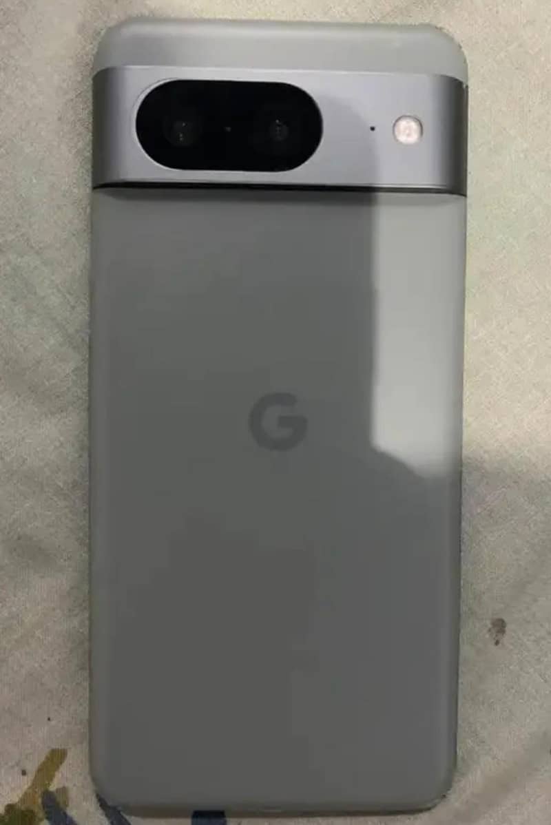 Google Pixel 8 1