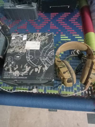 head phones two pieces