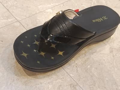 Women's Black Sandles | Casual Flip Flops