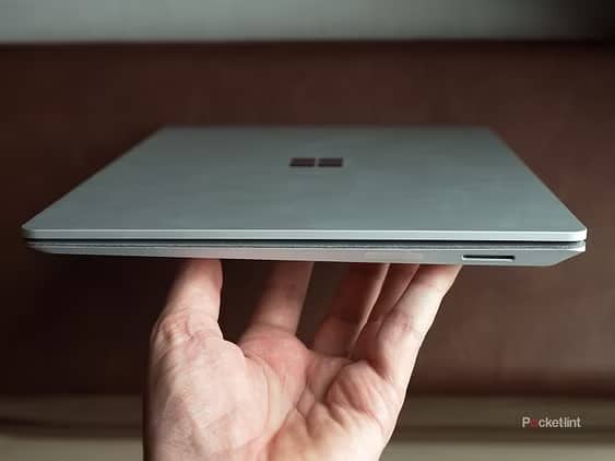 Microsoft Surface Laptop 2