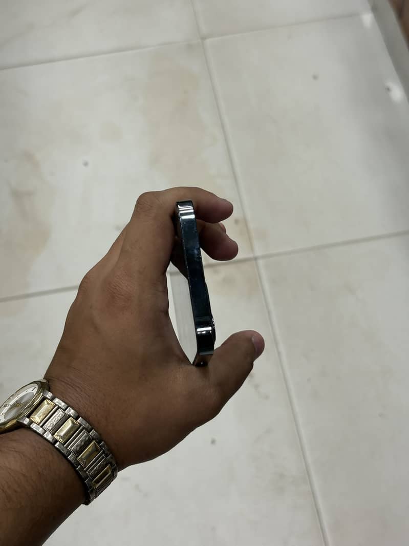 Apple iPhone 12 Pro 9
