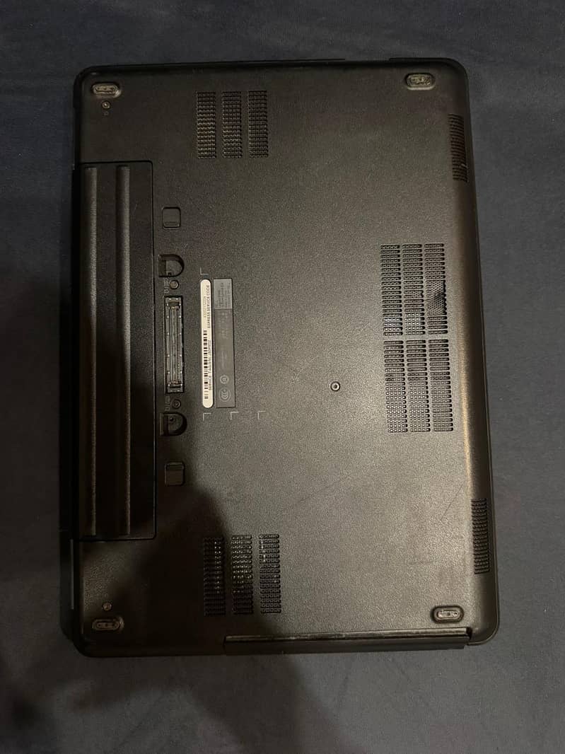 DELL laptop 5