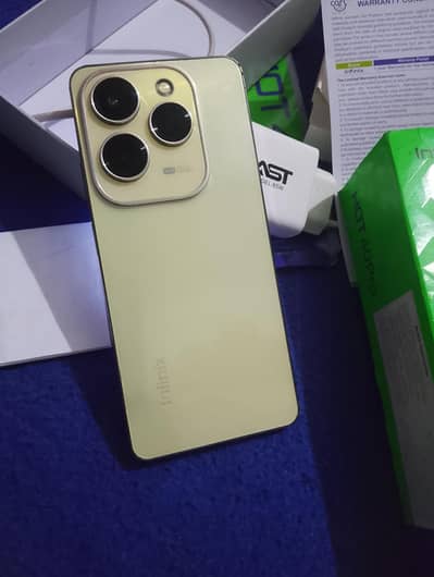 Infinix Hot 40 Pro