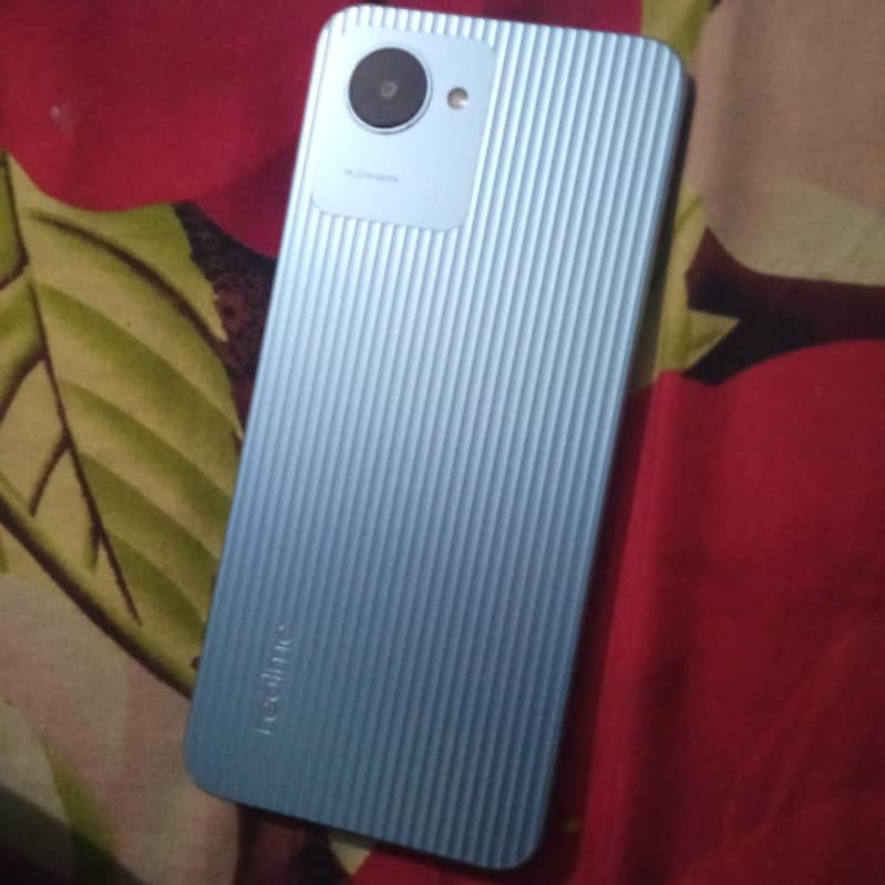 Realme C30 0