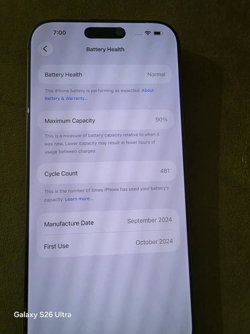 Apple iPhone 16 Pro Max 8