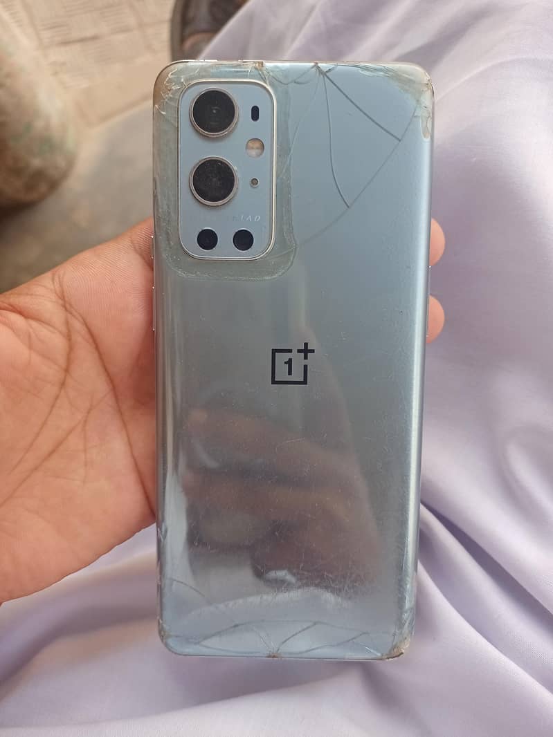 One Plus 9 Pro 0