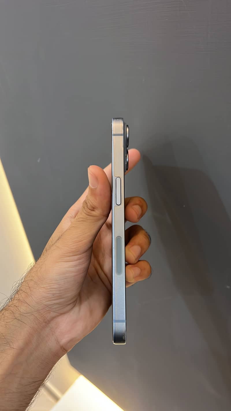 Apple iPhone 14 1