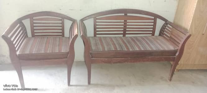 1 seater and 2 seater sofa for sale total 6 pieces