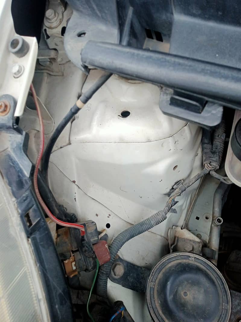 vitz 2005 model 8