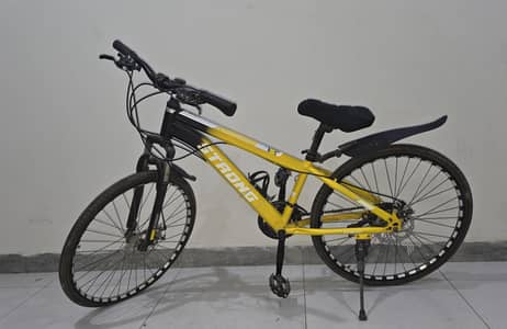used MTB CYCLE WITH COSTOMISZED HYBRID TYRES