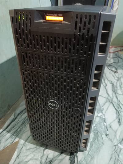 Dell PowerEdge Xeon T 320