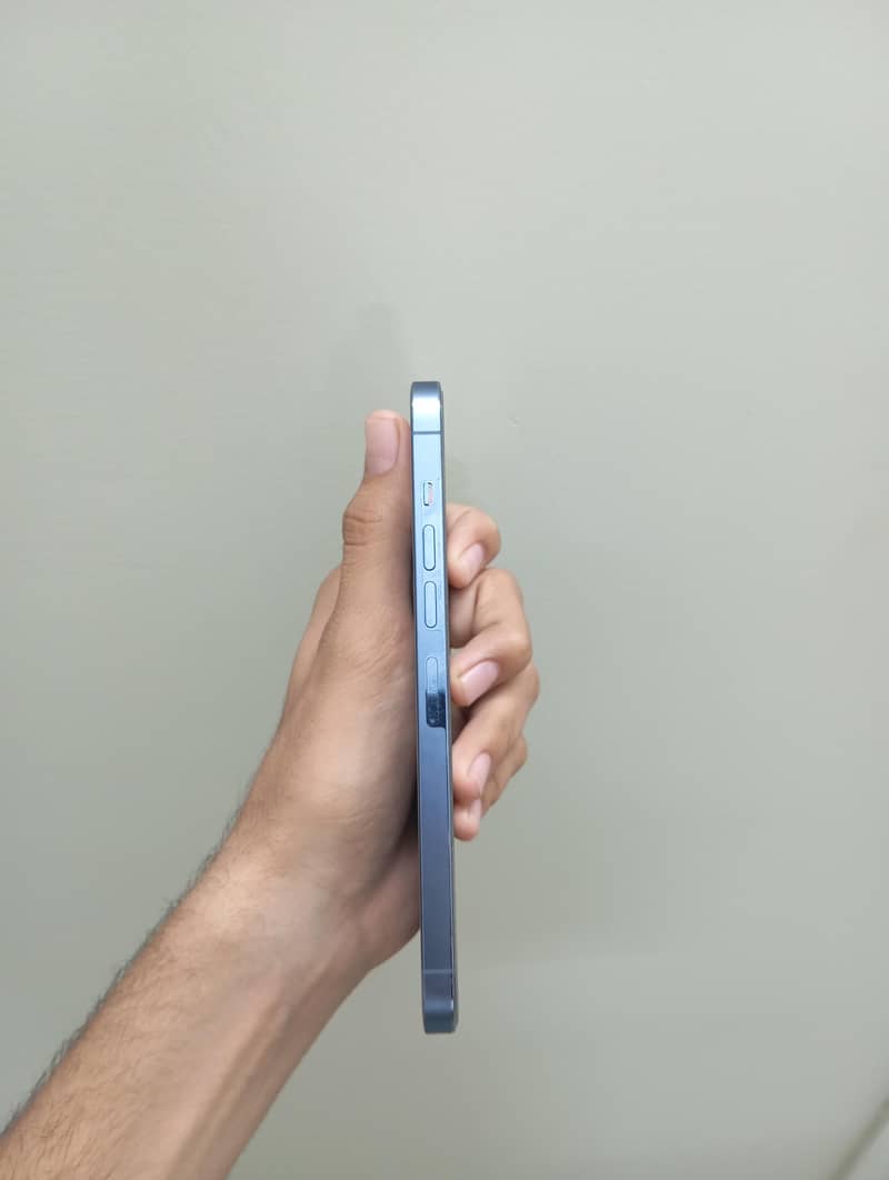 Apple iPhone 13 Pro Max 1