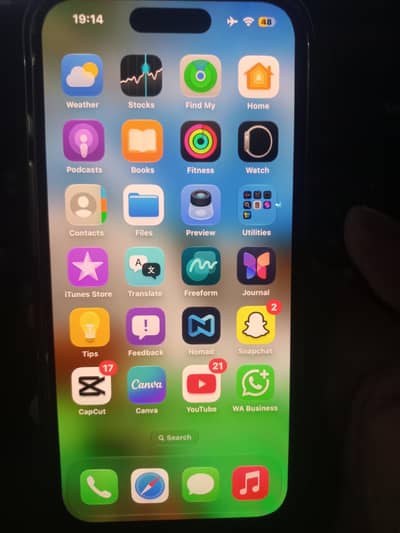 Apple iPhone 16 factory unlocked