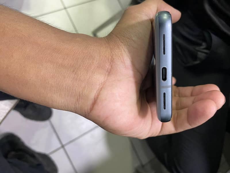 Google Pixel 8 1
